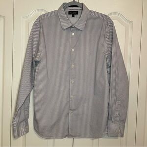 Banana Republic untucked fit dress shirt